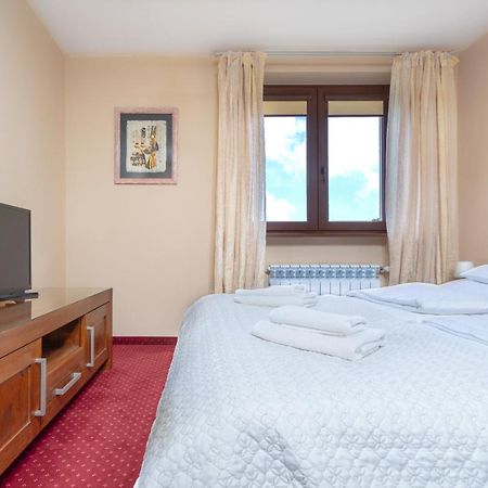 Viktoria Wadowice Apartment Ngoại thất bức ảnh