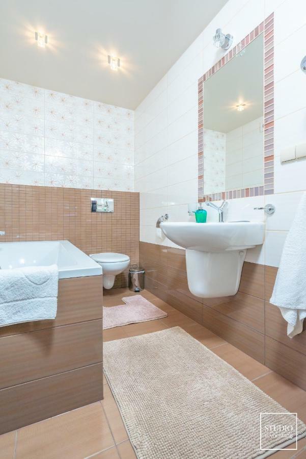 Viktoria Wadowice Apartment Ngoại thất bức ảnh