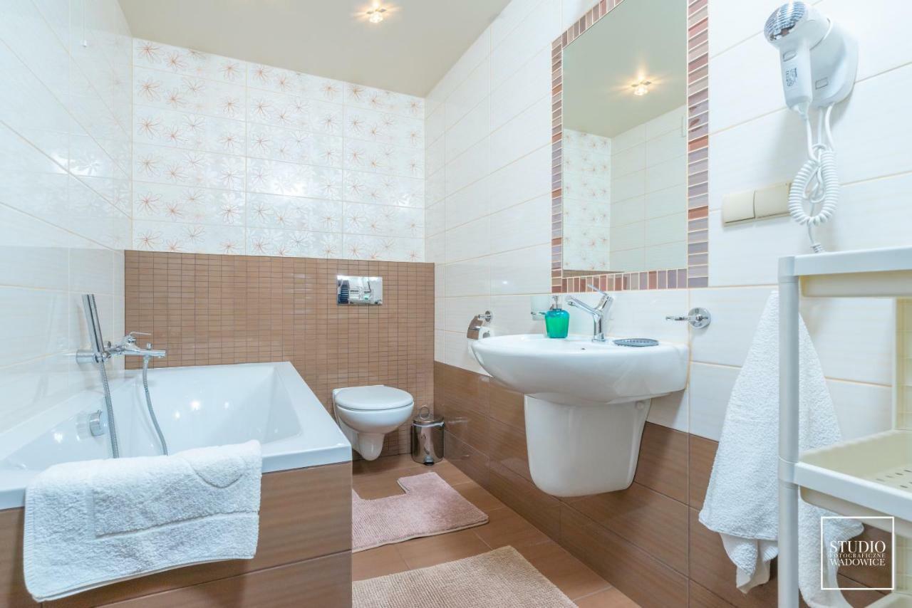 Viktoria Wadowice Apartment Ngoại thất bức ảnh