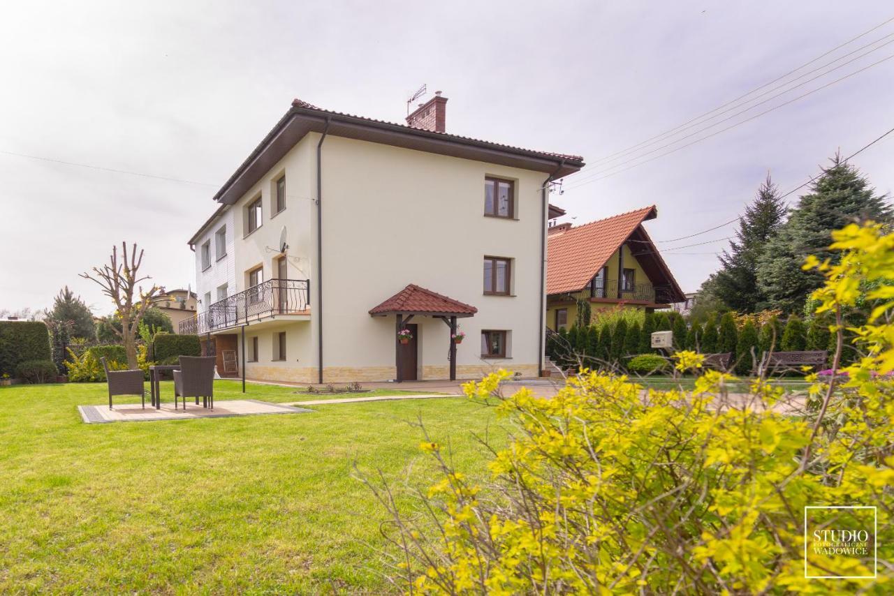 Viktoria Wadowice Apartment Ngoại thất bức ảnh